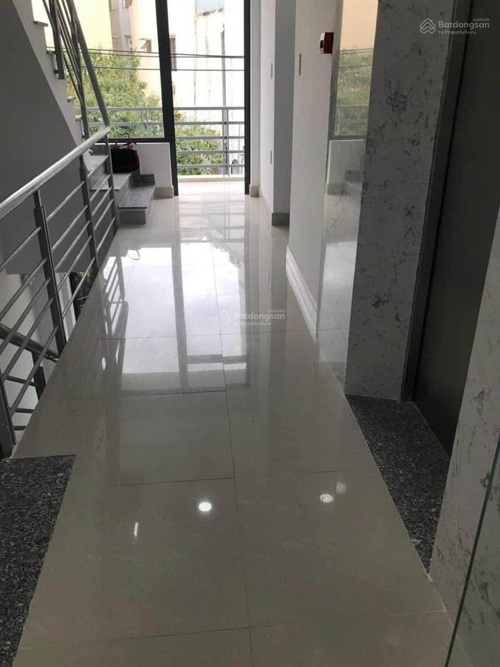 Cần cho thuê văn phòng 2 mặt tiền lam sơn, sân bay 125m2!!