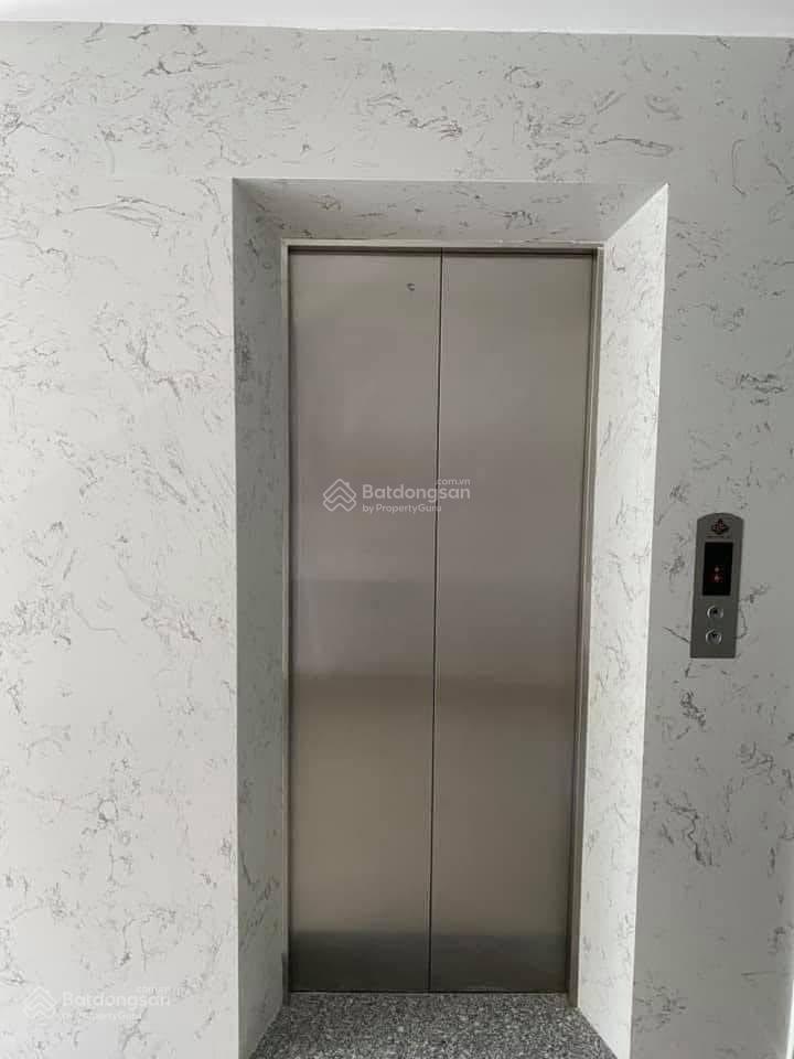 Cần cho thuê văn phòng 2 mặt tiền lam sơn, sân bay 125m2!!