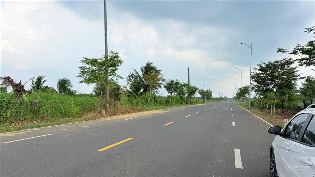 Đất mặt tiền tỉnh lộ 997  720m2, giá chỉ 2,05 tỷ  còn vài lô!