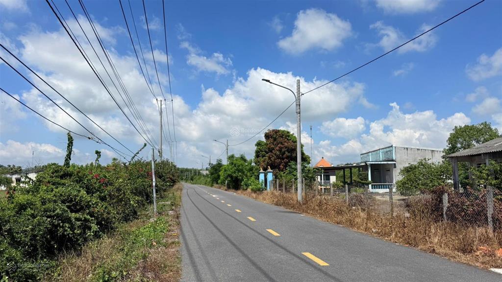 Lô nhà vườn đẹp gần biển  557m2, nở hậu 16m, view cánh đồng & núi minh đạm
