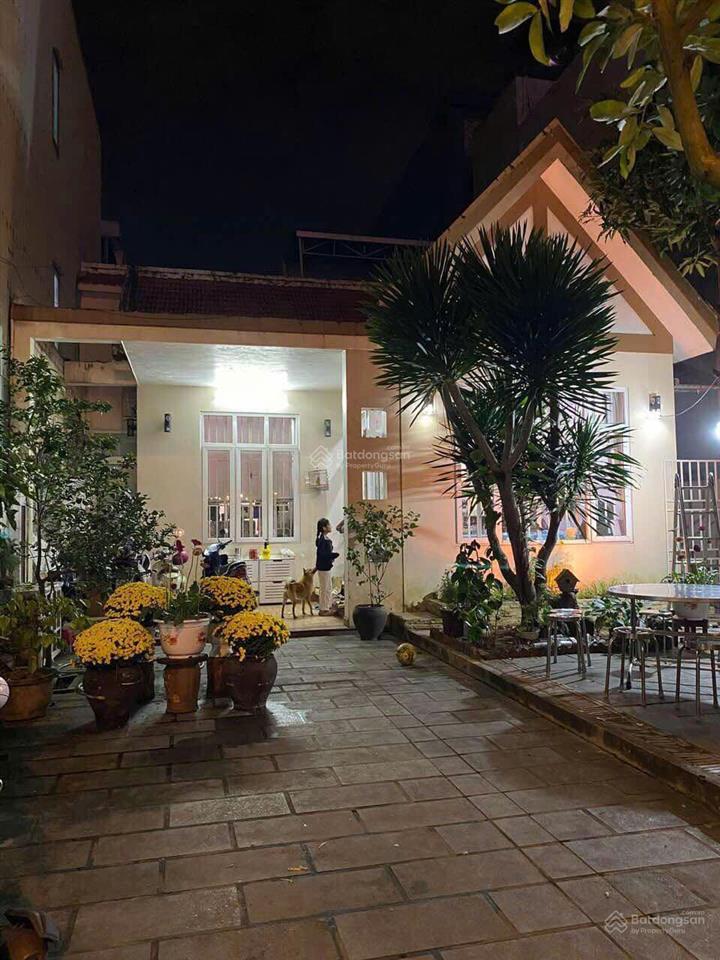Hàng hiếm an xuân đất 200m² tặng biệt thự sân vườn đường 10m5