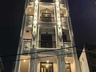 26.5 tỷ! nhà 18 phòng full nội thất. thu nhập 110tr/tháng