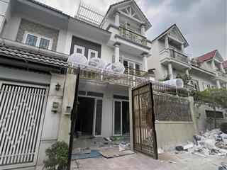 37tr/tháng! nhà biệt thự quang trung (15x16m) 1 trệt  2 lầu  có sân vườn