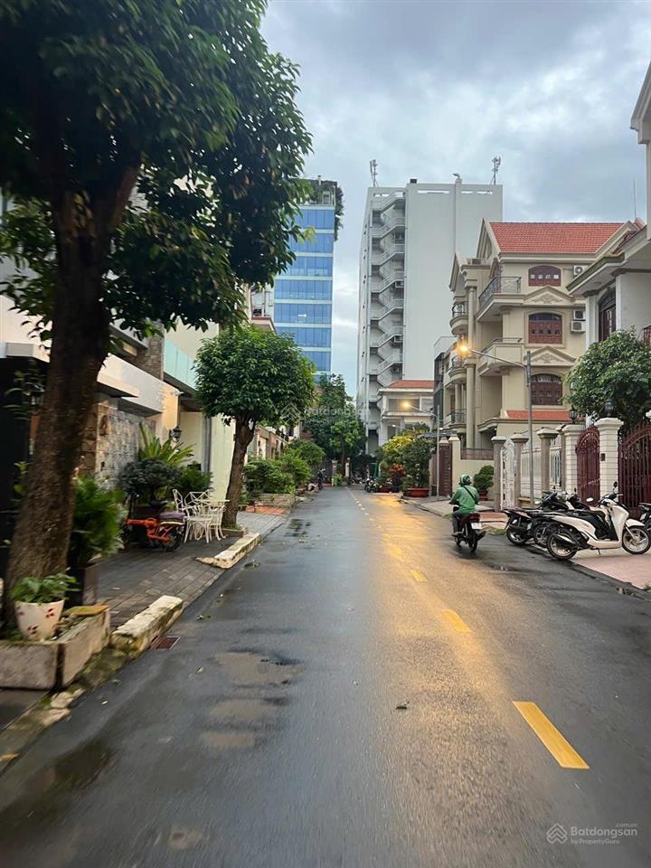 25 tỷ @ 5x17m nhà 1 sẹc đường phổ quang quận phú nhuận!