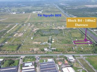 Lô đất mặt ngoài ngay cổng vào, cạnh công viên, khu dân cư daresco đức hoà, 140m2, thương lượng