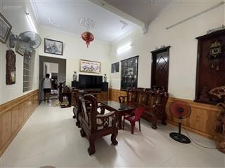 Chính chủ bán nhà 1t1l 1 tum mặt tiền đống đa dt 5.9x17.5=103m vị tri kinh doanh giá 11.5ty