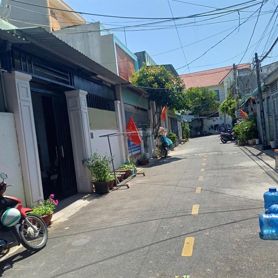 Chính chủ bán đất hẻm ngô đức kế dt 5.5x27m tổng 153m2 hẻm 4.5m giá 7.7 tỷ