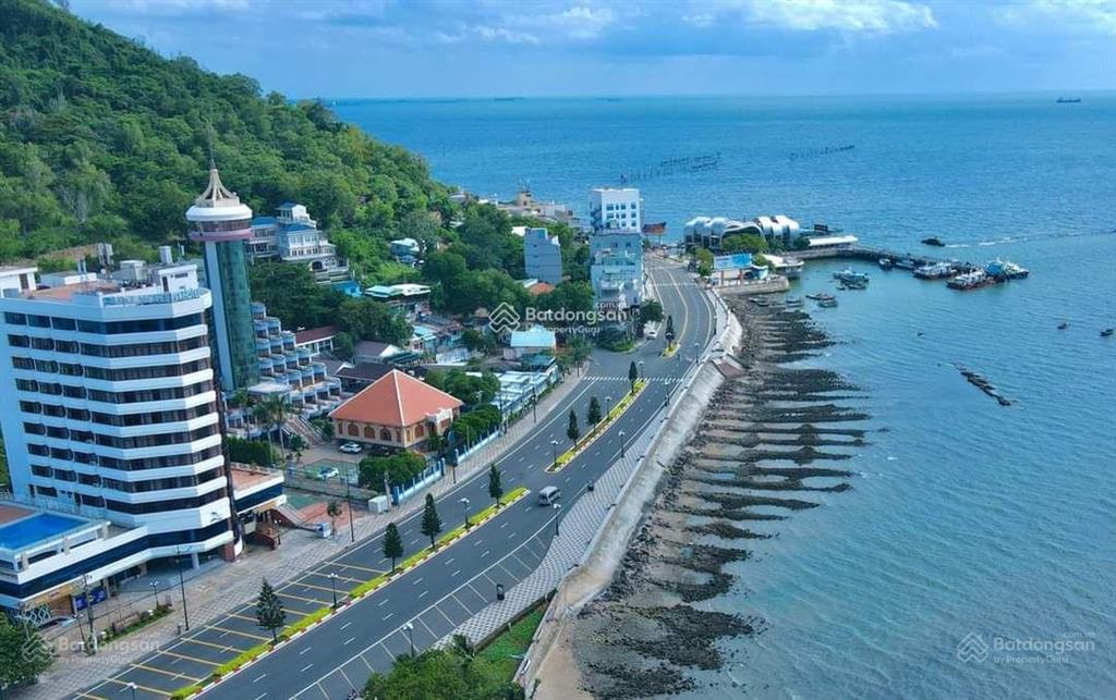 Chính chủ bán nhà mặt tiền phan chu trinh sát thuỳ vân dt 9.72x19m tổng 186m2 giá 46,5 tỷ