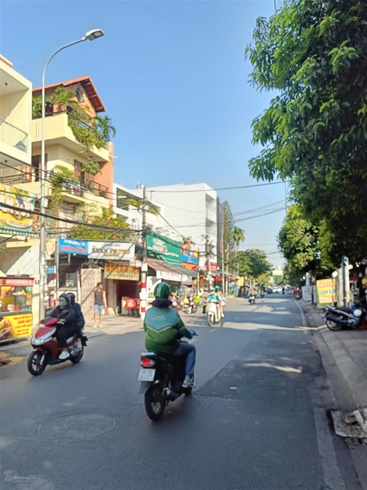 15,3 tỷ.! dt 5x21m. siêu vị trí! căn góc 2 mặt tiền nguyễn hữu tiến. q tân phú (100m2)