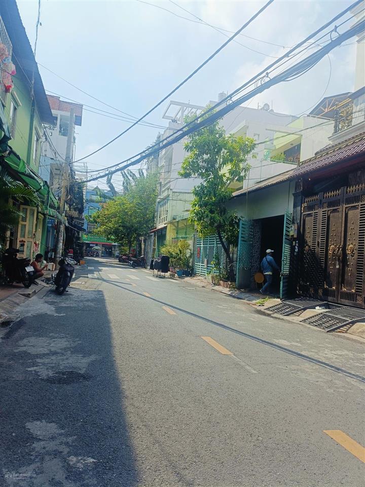 9 tỷ .! mt đường nguyễn đỗ cung, q. tân phú. dt 4x13m.( 53m2)