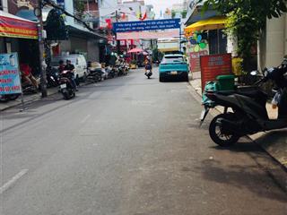 10,5 tỷ .( 84m2) .hẻm 10m đường trần văn ơn q tân phú. dt 5,5x18m.