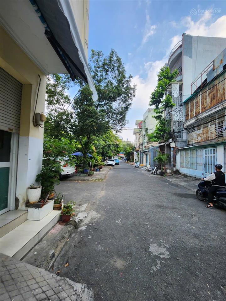 17 tỷ (cn 107.4m²) hẻm 10m đường thoại ngọc hầu. q. tân phú. dt 6x19m