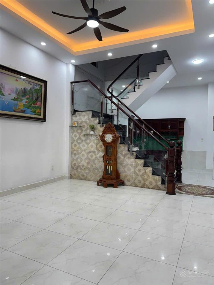 8,5 tỷ. hẻm 7m xe hơi quay đầu lũy bán bích, q tân phú. (60m2) ngang 4m ko lộ giới, ko lỗi
