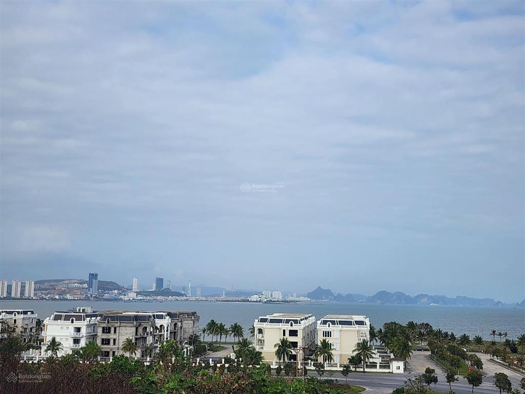 Bán đất biệt thự giá tốt đảo tuần châu  hạ long.