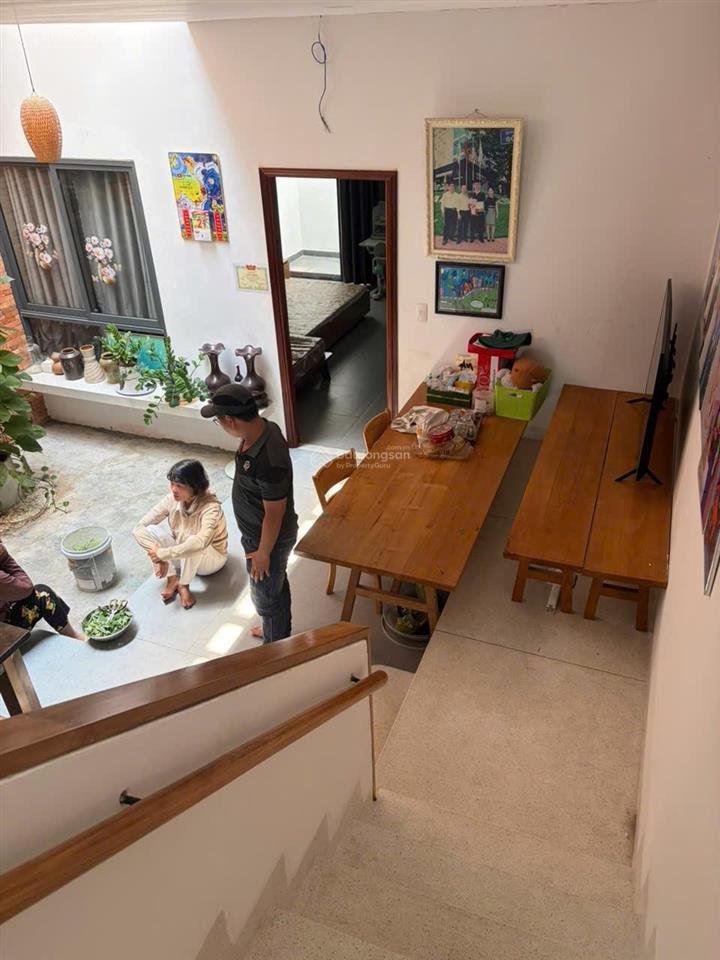 Chính chủ gởi bán nhà đẹp khu đô thị fpt