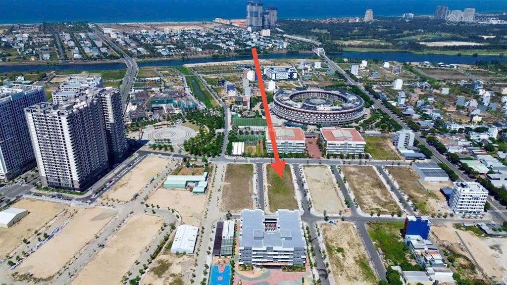 Hàng f1 giá siêu tốt khu fpt city đà nẵng