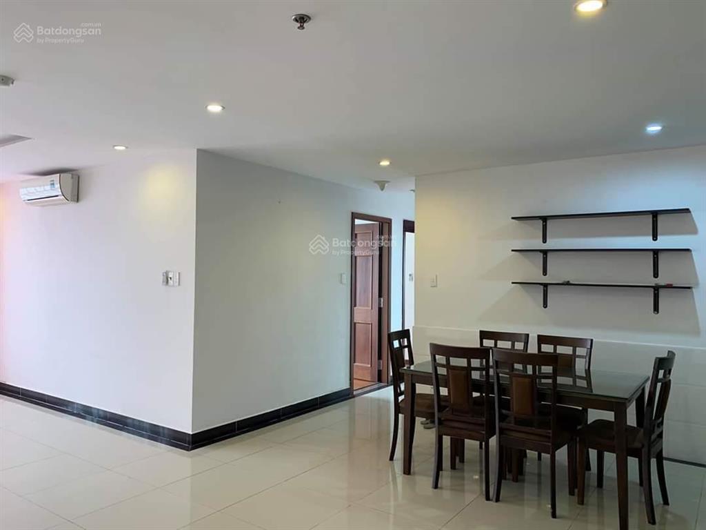 Chính chủ cho thuê căn hộ giai việt 115m2, 2 phòng ngủ, 2wc, 12triệu/tháng