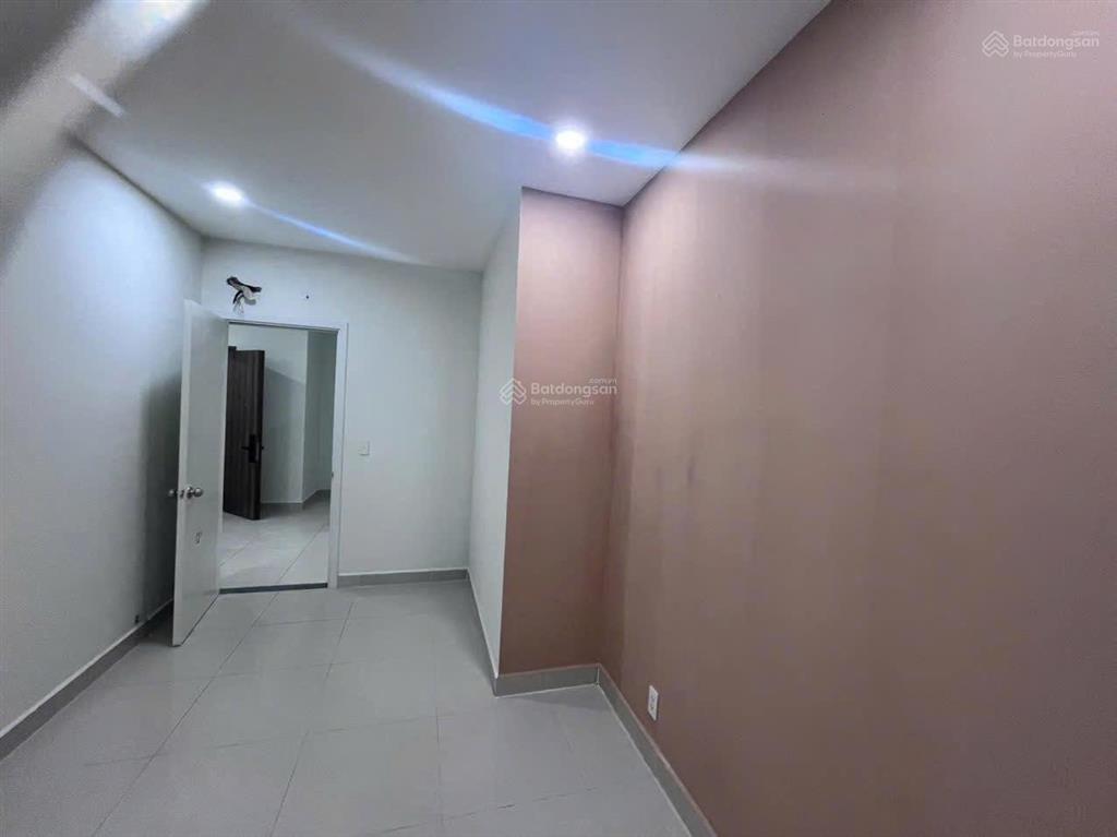 Giá rẻ cho thuê căn hộ topaz elite 85m2 3phòng 2wc chỉ 13tr500