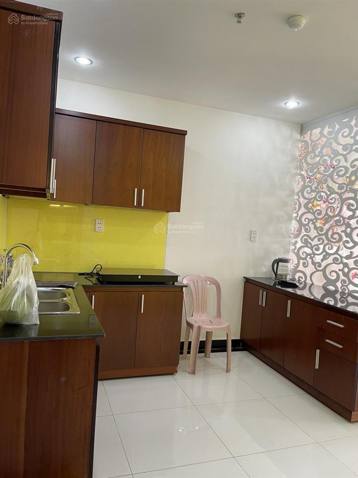 Giá rẻ cho thuê căn hộ giai việt 78m2 2phòng có nội thất 11triệu