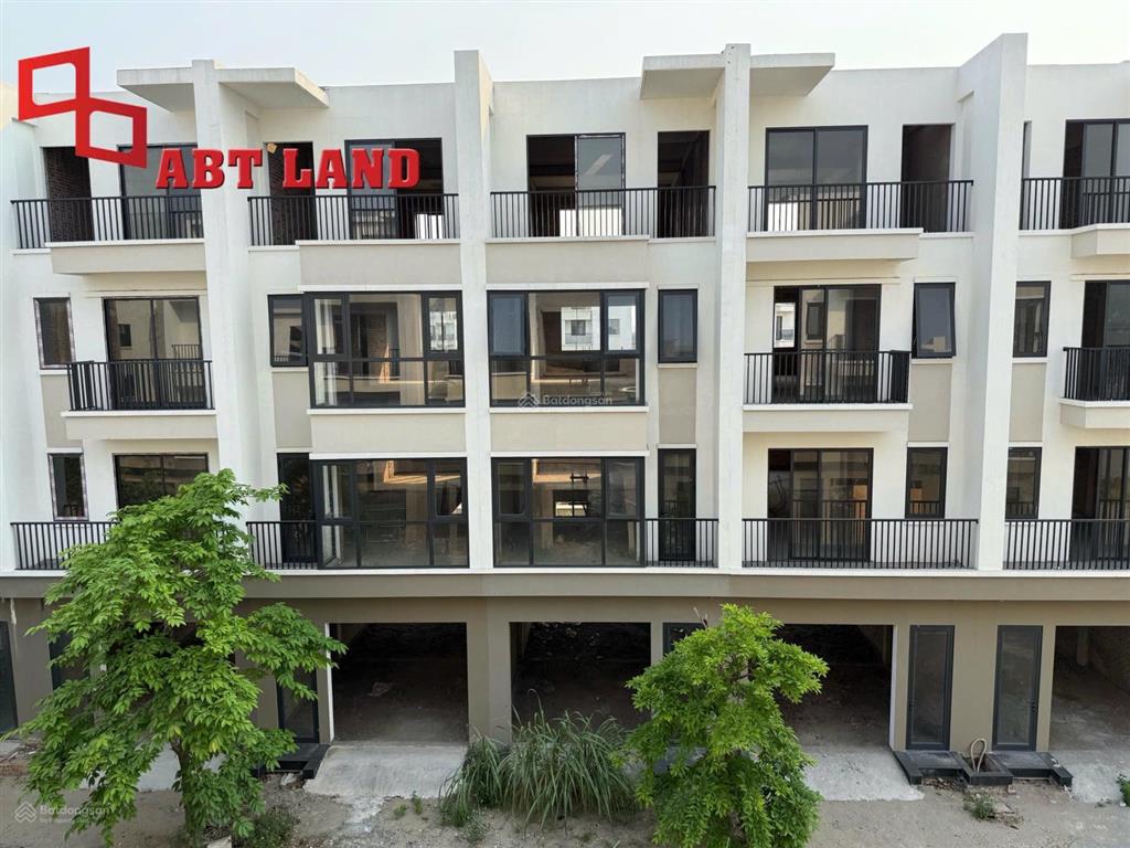Bán căn góc vườn hoa flc chuẩn bị nhận sổ đỏ với mặt tiền 6m. kèm vườn hoa cực thoáng.