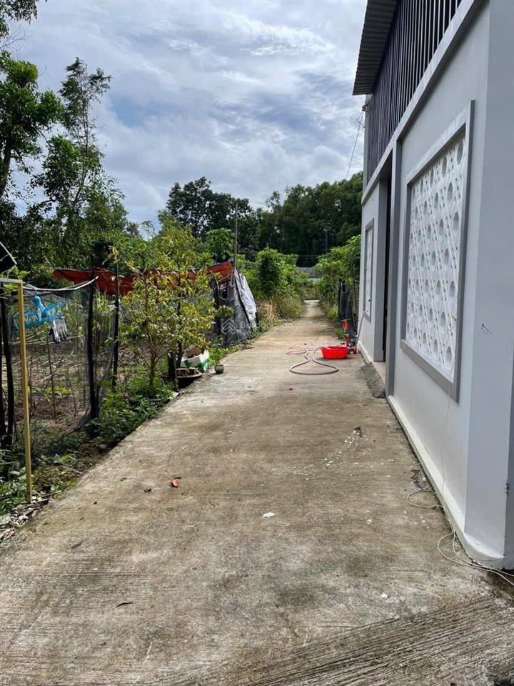 Bán lô đất đầu tư trung tâm phú quốcsuối đáfull thổ cư  giá chỉ hơn 1 tỷ