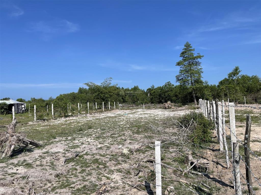 Bán lô đất 500m2 tại xã dương tơ đặc khu phú quốc giá 1.3 tỷ