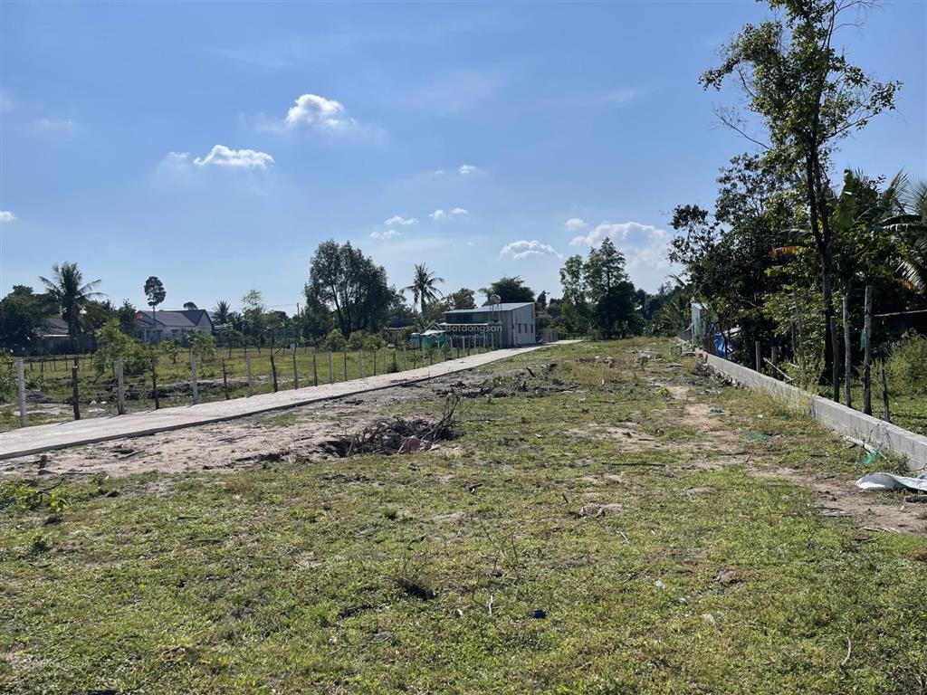 Bán lô đất 500m2 tại xã dương tơ đặc khu phú quốc giá 1.3 tỷ