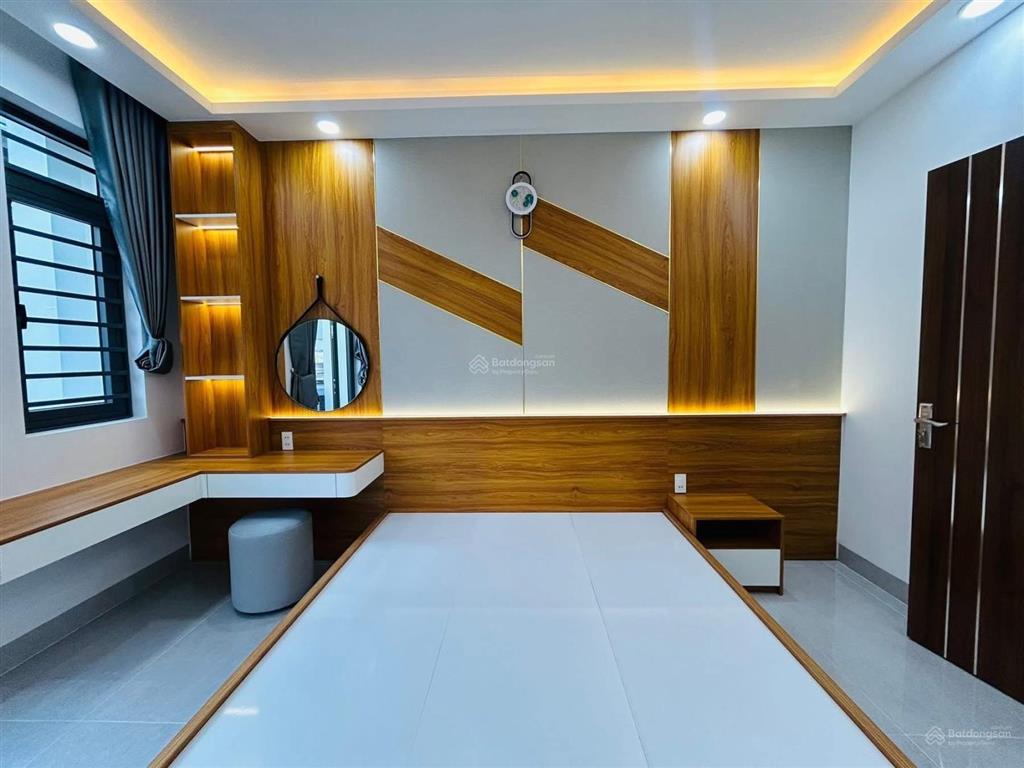 Nhà đẹp ở liền hẻm xe hơi hương lộ 2