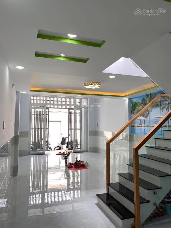 Nhà 1 xẹt lê văn quới hẻm rộng rãi xe hơi