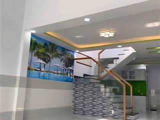 Nhà 1 xẹt lê văn quới hẻm rộng rãi xe hơi