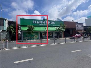 Mặt tiền kinh doanh khu tên lửa