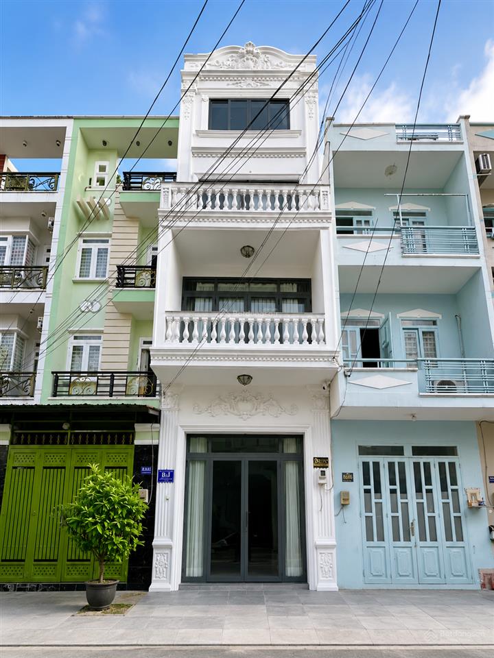 Nhà đẹp giáp khu tên lửa hẻm xe hơi