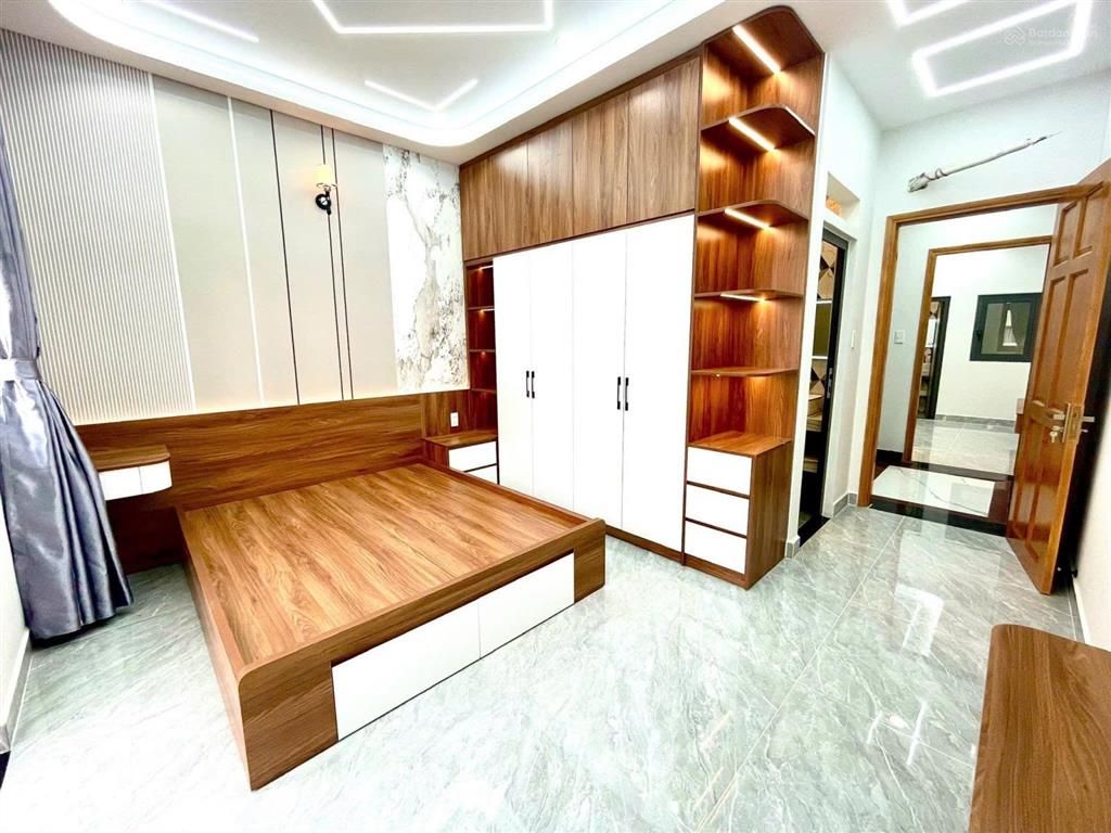 Nhà mới ở ngay đường mã lò hoa hồng 1%