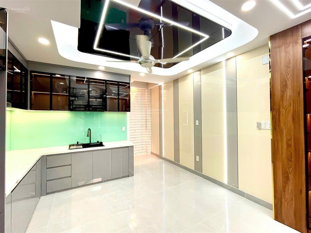 Nhà mới ở ngay đường mã lò hoa hồng 1%