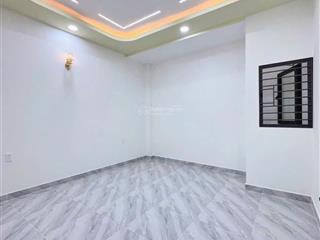 Nhà mới ở ngay đường mã lò hẻm xe hơi