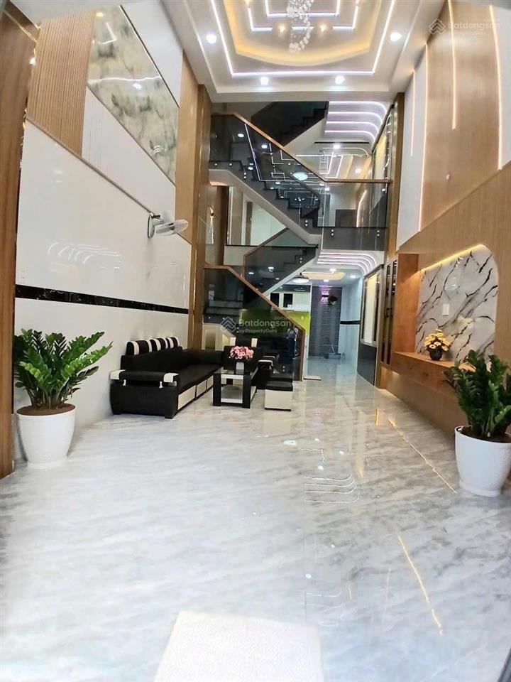 Nhà mới ở ngay đường mã lò hẻm xe hơi
