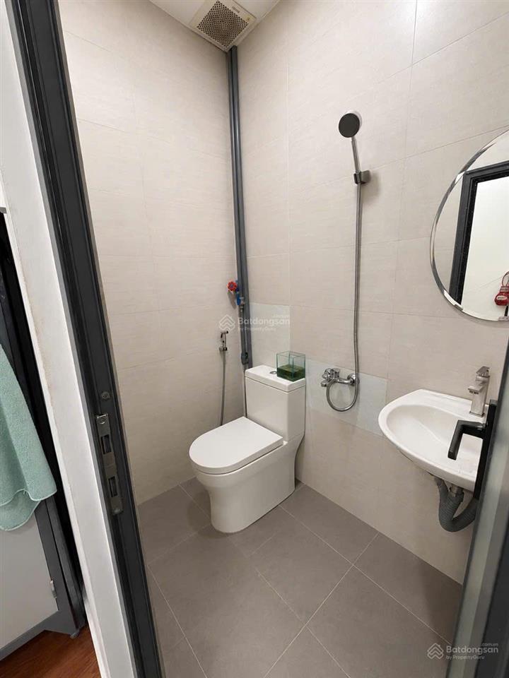 Nhà đẹp hẻm xe hơi ở ngay giáp quận 6