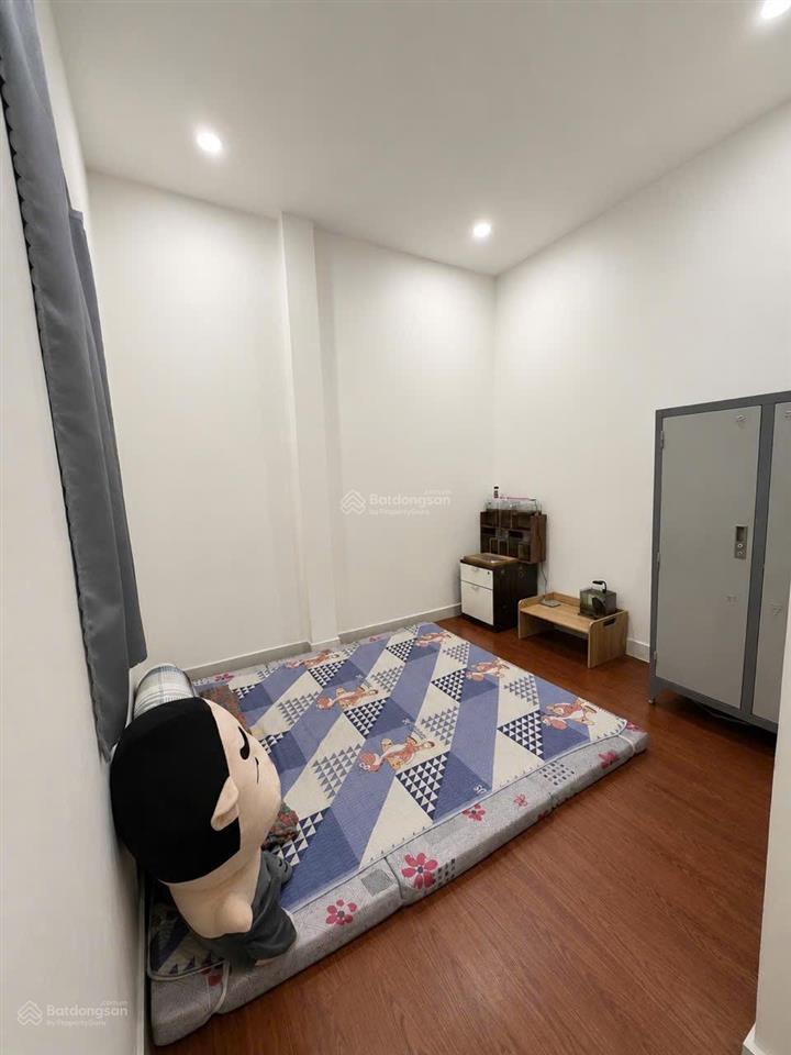 Nhà đẹp hẻm xe hơi ở ngay giáp quận 6