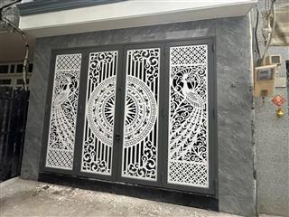 Nhà giáp quận 6 ngay bến xe miền tây