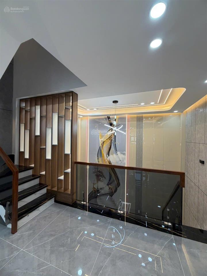 Bán nhà riêng tại hương lộ 2, 6,9 tỷ, 55m2, giá tốt, view đẹp hoa hồng 1. nhờ anh em môi giới hỗ