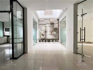 Cho thuê biệt thự 5pn, 4wc, 180m2, giá siêu hời 83 triệu tại 1/2, đường 33, an khánh, q2, hcm