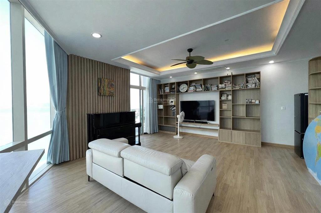 Bán căn hộ 3 pn nha trang center, 16,8 tỷ, 140m2 đẹp