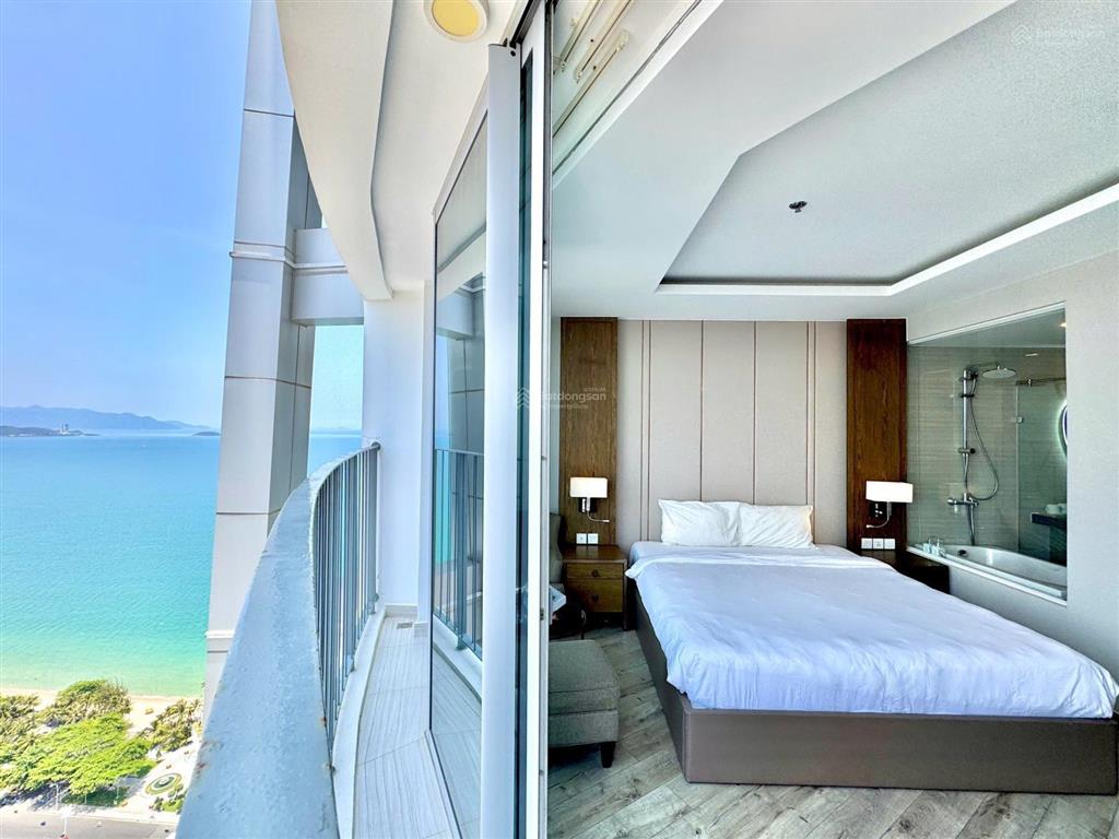 Bán căn hộ view phố có bồn tắm panorama giá 3 tỷ  sinh lời cực cao  đầu tư hợp lý