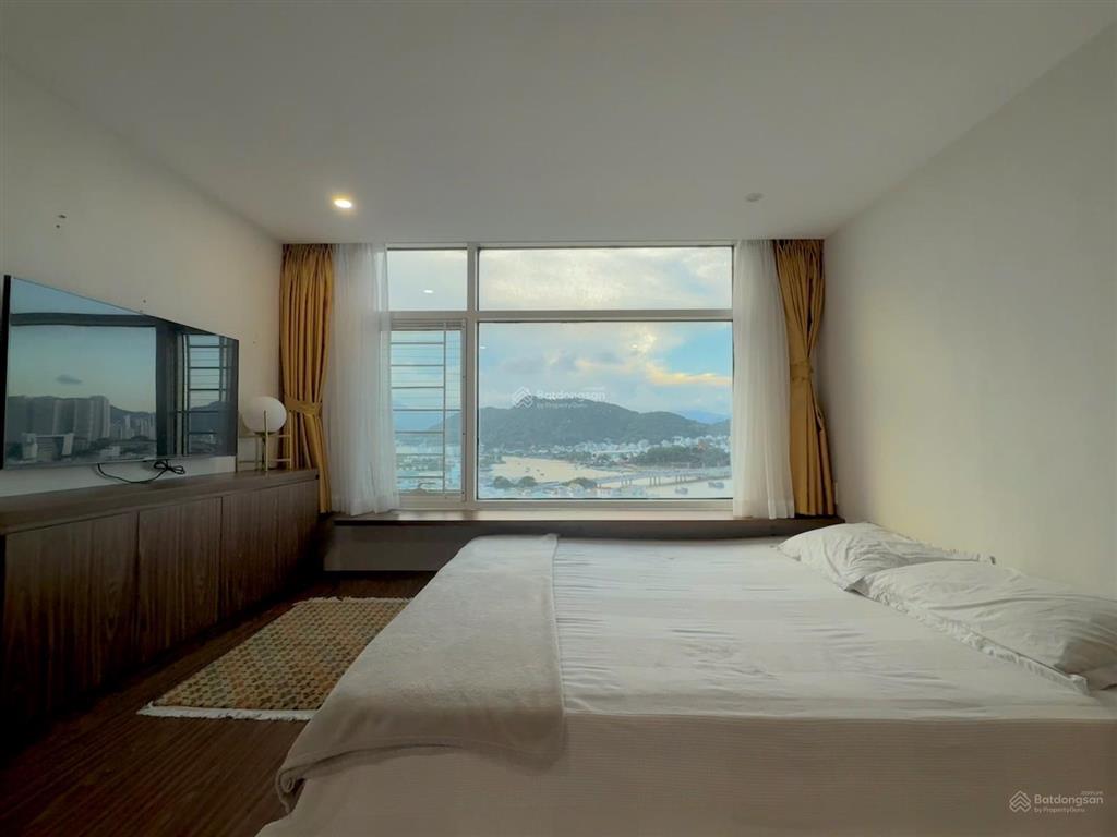 Bán cặp căn 2 phòng ngủ mường thanh khánh hòa 136m2 6,55 tỷ