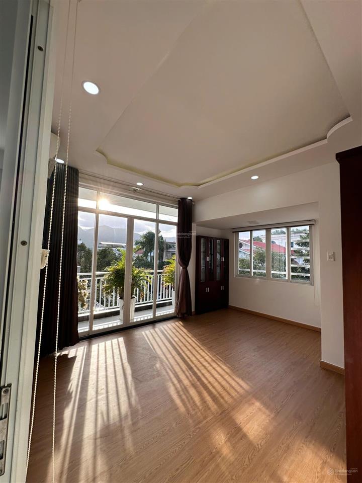Bán biệt thự an viên 180m2  sát biển  đã hoàn công  giá 24 tỷ
