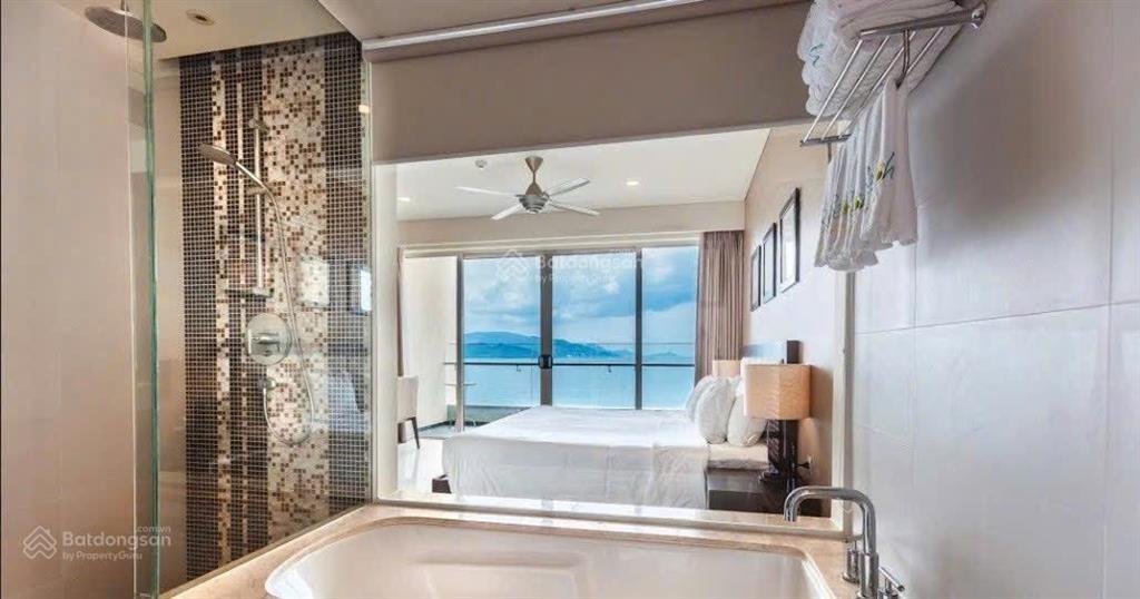 Căn hộ view biển the costa nha trang, 2 phòng ngủ, full nội thất, giá 15.9 tỷ