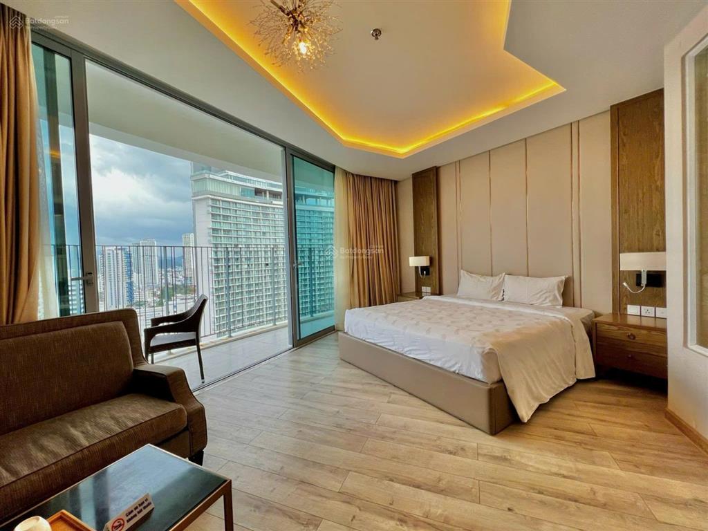 Bán căn hộ view chéo biển bồn tắm giá 3,2 tỷ diện tích lớn