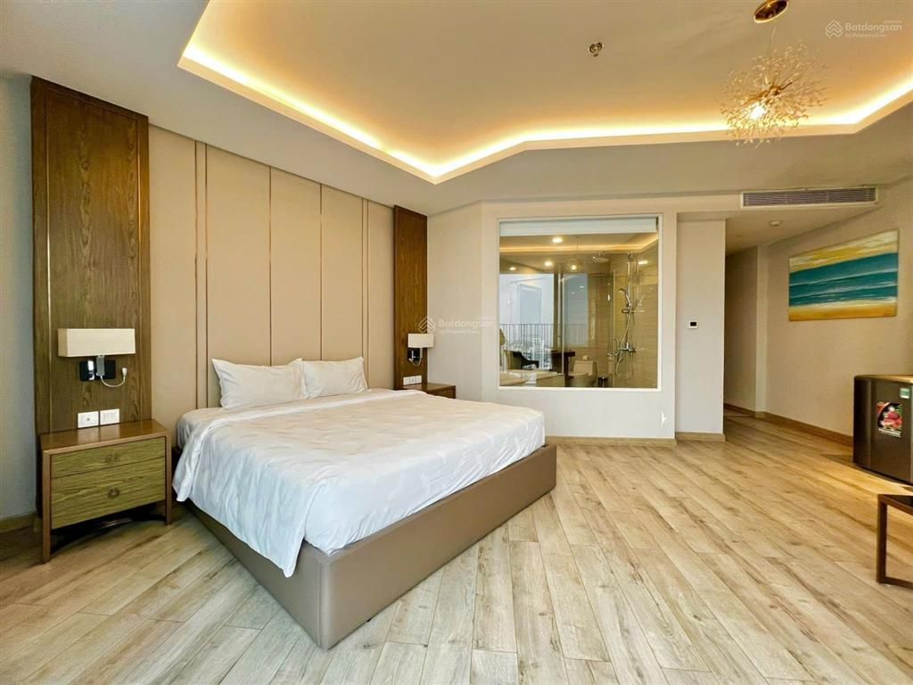 Bán căn hộ view chéo biển bồn tắm giá 3,2 tỷ diện tích lớn