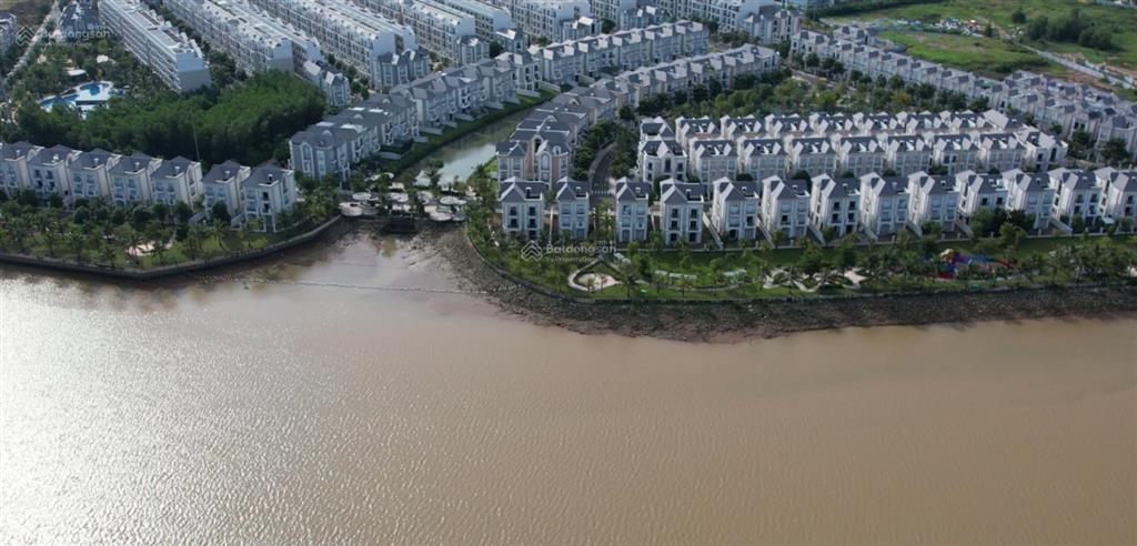 Cực hiếm! cần bán bt đơn lập boutique villa. đã có sổ gần bến du thuyền giá hời vinhomes grand park