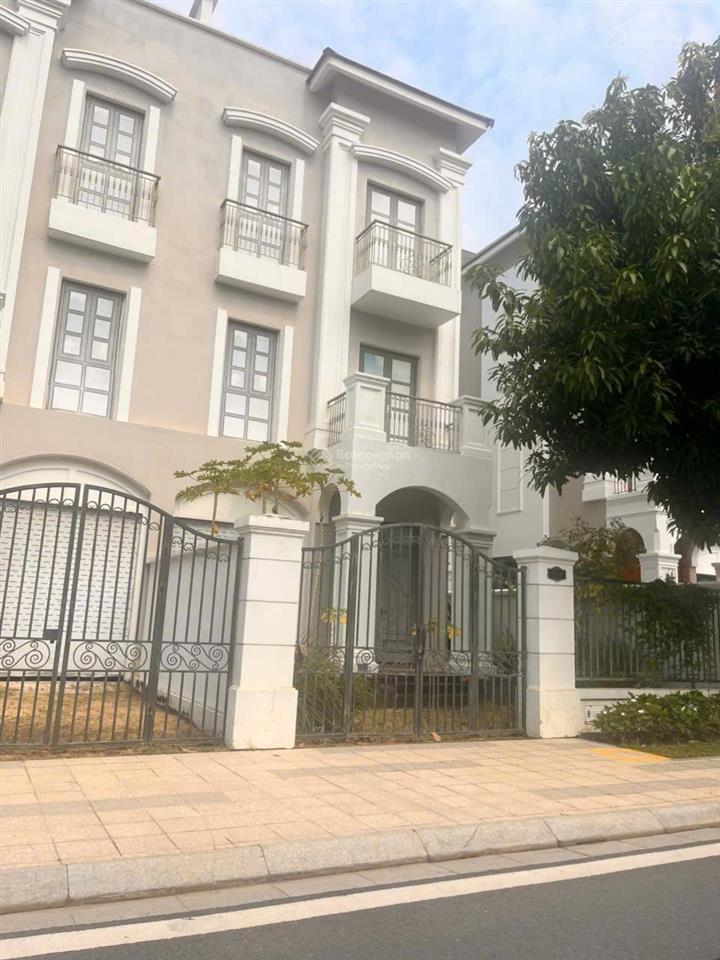 Cực hiếm! cần bán bt đơn lập boutique villa. đã có sổ gần bến du thuyền giá hời vinhomes grand park